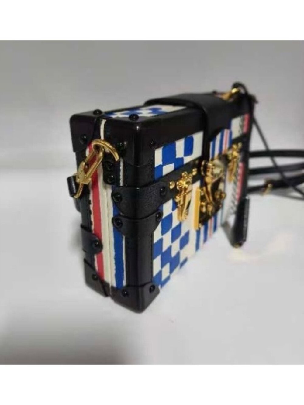 Pre-owned Louis Vuitton Lambskin Grand Prix Petite Malle Clutch White Blue - Picture 5 of 10